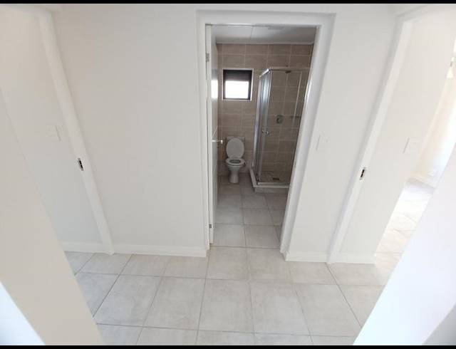 2 BEDROOM PROPERTY TO RENT IN GREENBAY ECO ESTATE